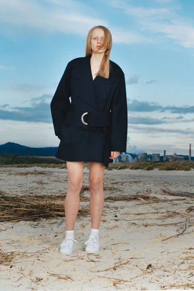 Look 11